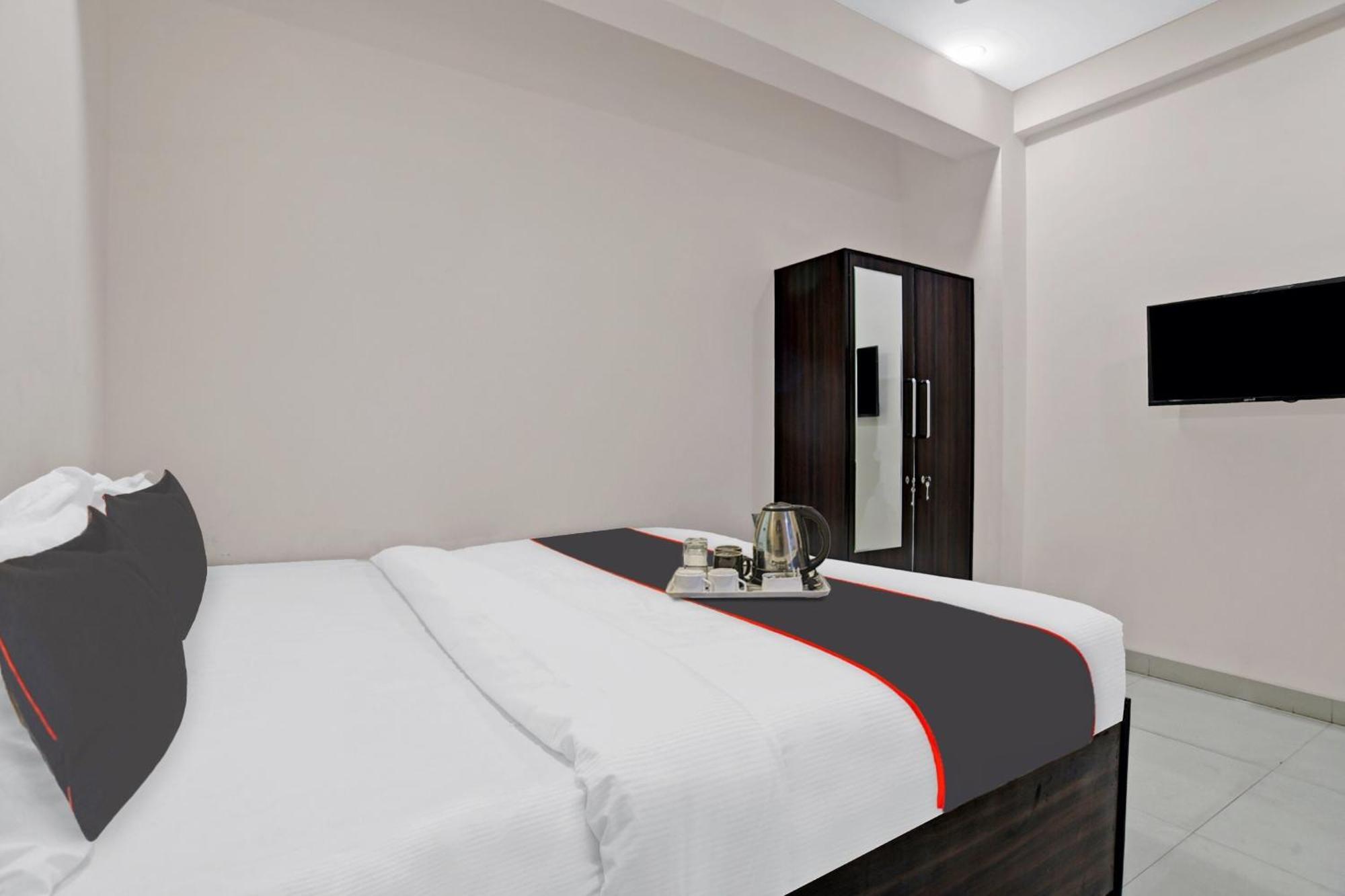 Hotel O Dream Palace Indore Ngoại thất bức ảnh